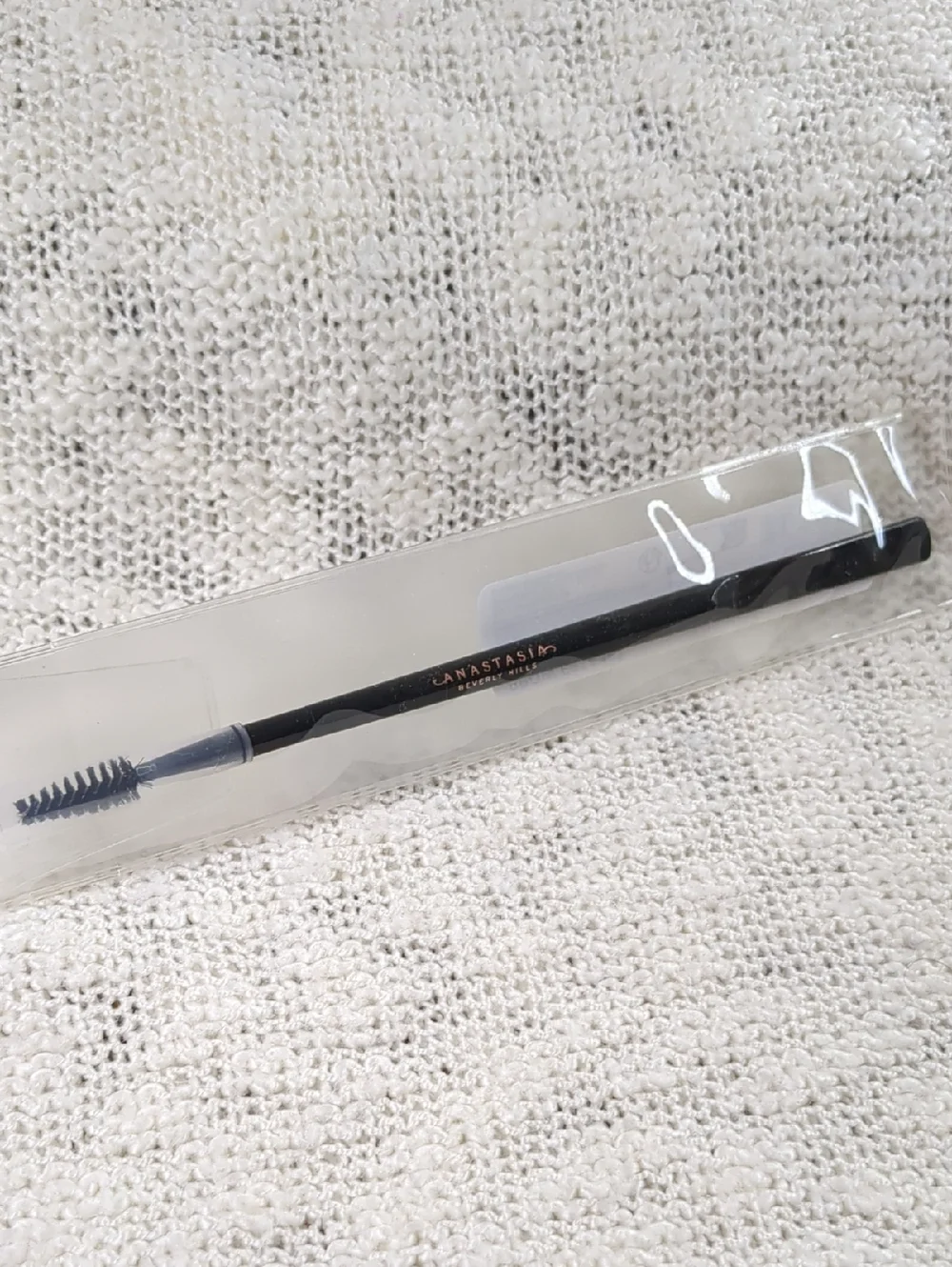 Anastasia Beverly Hills brow freeze